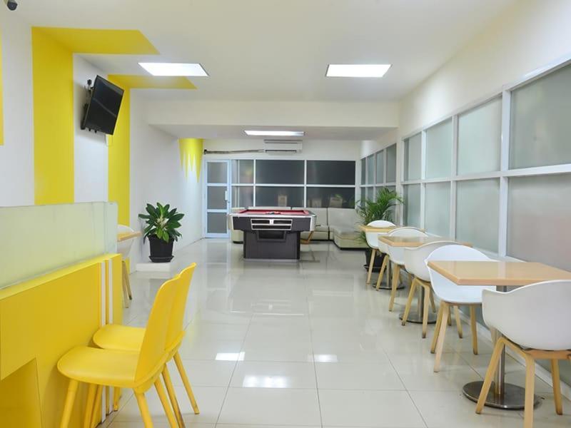 Catania Inn Palembang Exterior photo